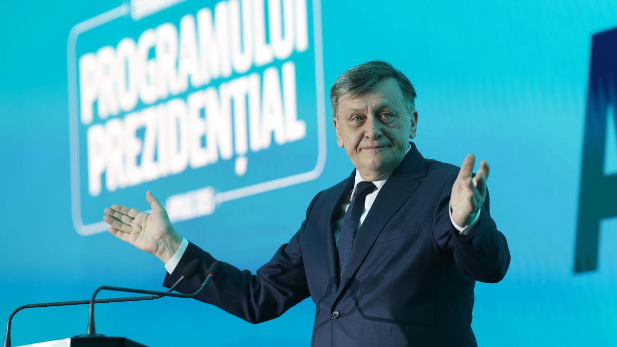 antonescu-lansare-inquam-2_89068900