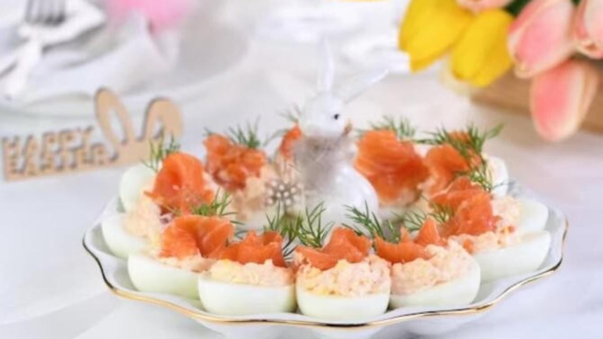 oua-umplute-cu-ton--o-gustare-originala-pentru-masa-festiva_79524900