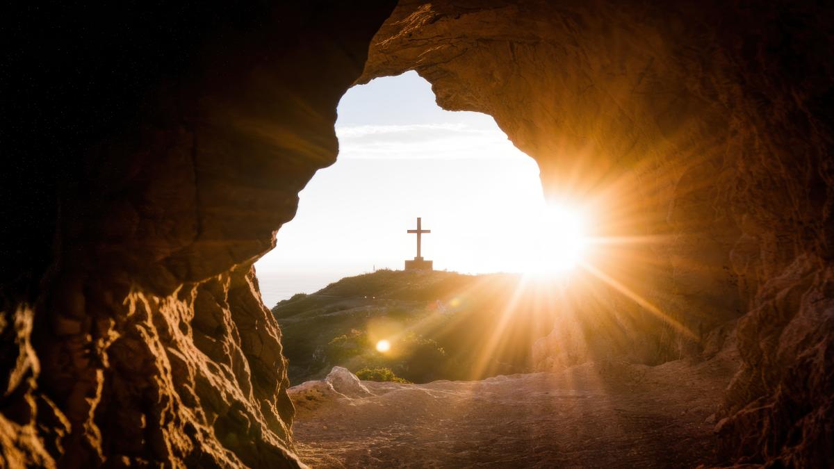 inviere-paste-hristos_96980900