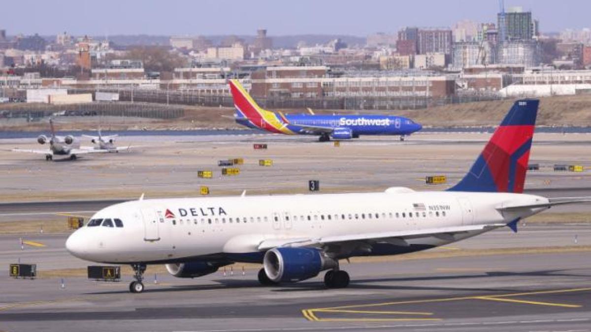 delta-air-lines-avion_77086700