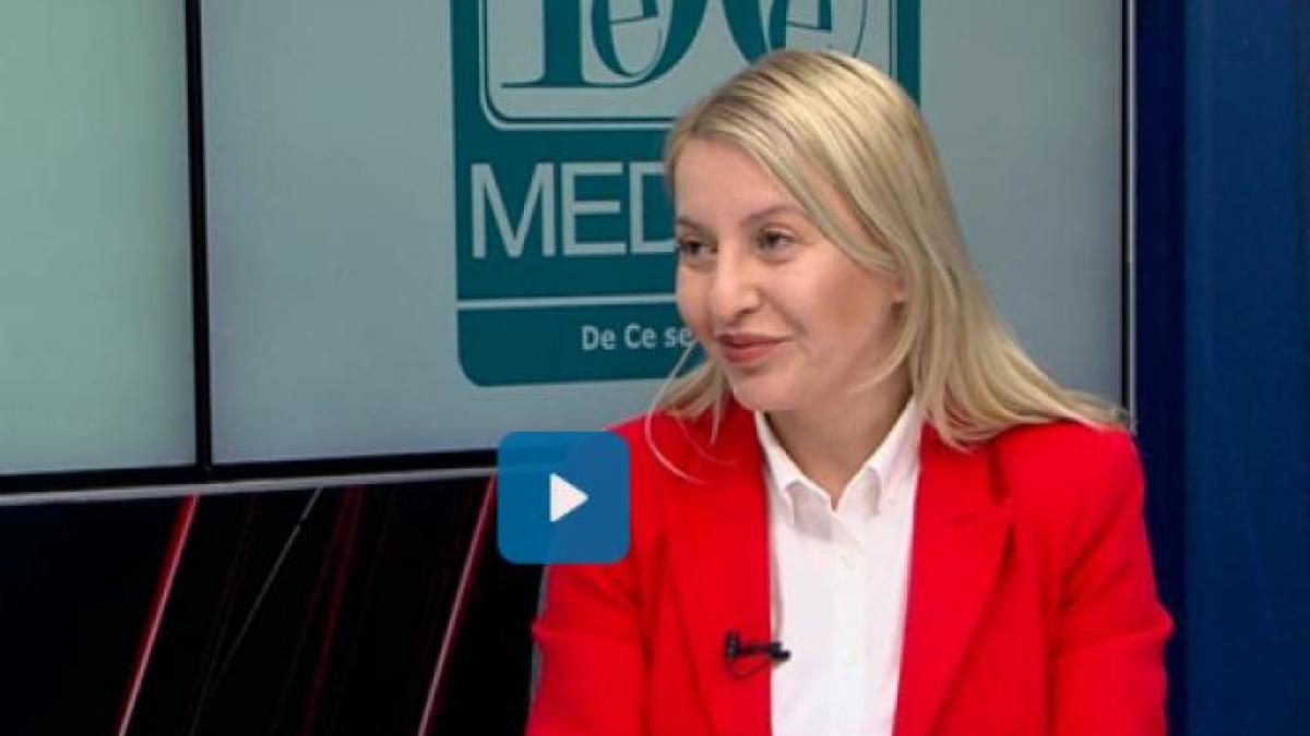 dr--simona-carniciu_94717200