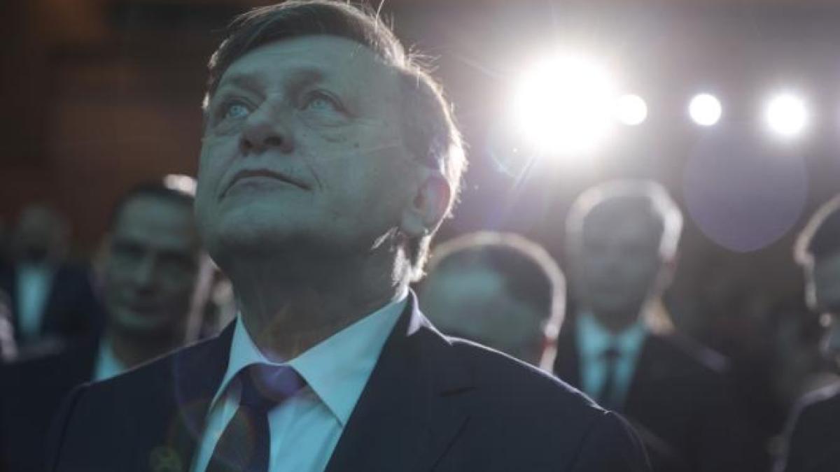 crin-antonescu_82088100