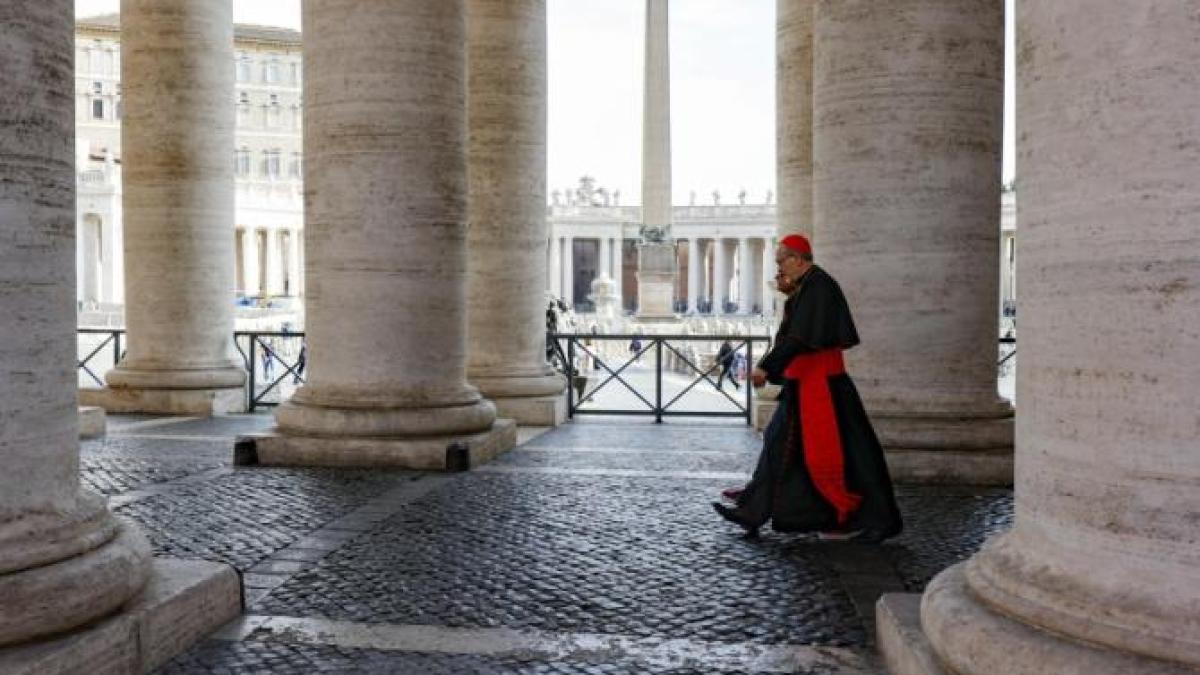 conclav-papa_81212900