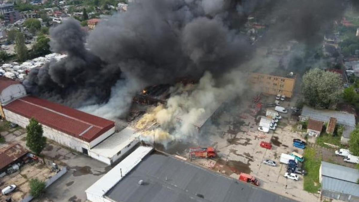 incendiu-localizat-sabareni-bucuresti-3_12818300