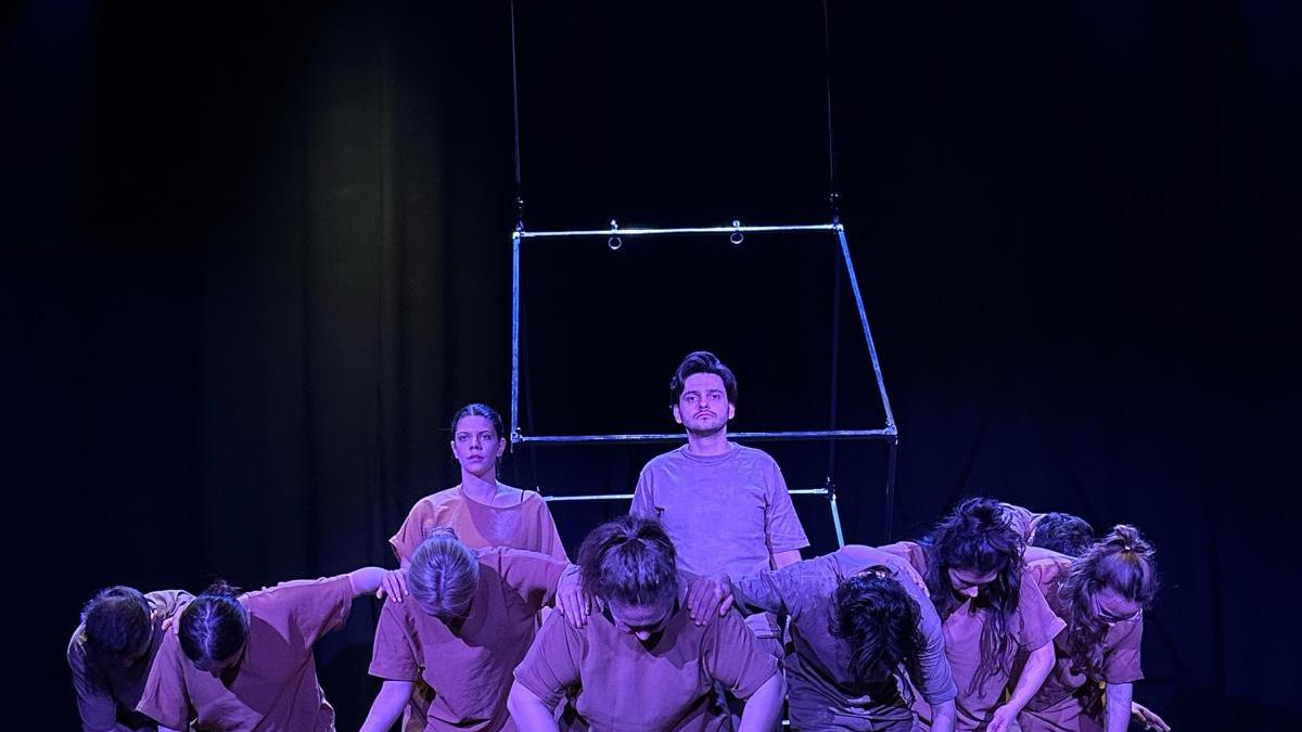 teatrul-infinit-omul-cel-bun_16873300