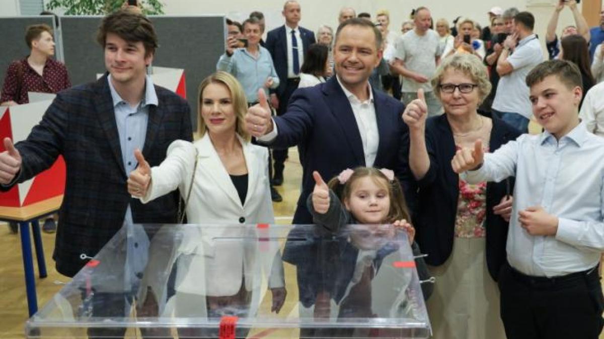 karol-nawrocki_40356100