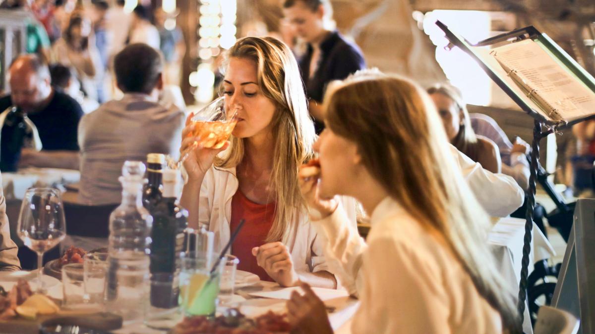 vrei sa mananci 100prc ca in italia dar in romania ambasadorul italiei la bucuresti ne a spus cum aflam care sunt restaurantele italiene autentice din intreaga tara