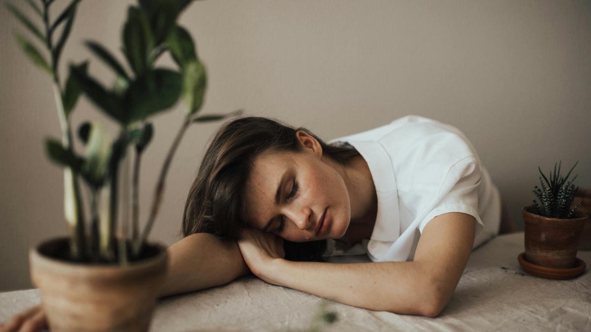 femeie-plictisita_71092700