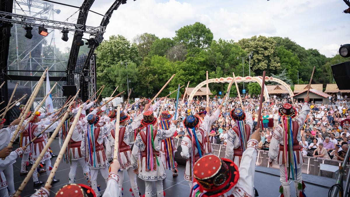 festival-folclor-bucuresti_56267200