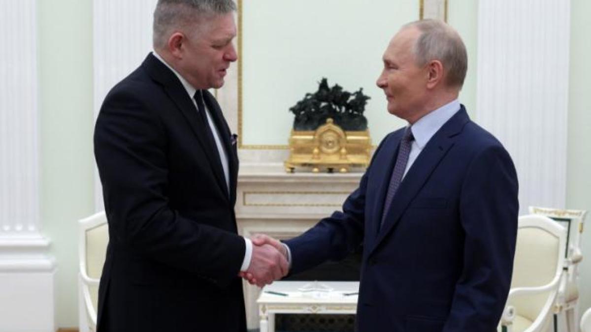 proteste-in-slovacia-dupa-vizia-lui-fico-la-moscova-prc-e2prc-80prc-9dmiroase-a-tradareprc-e2prc-80prc-9d_11719500