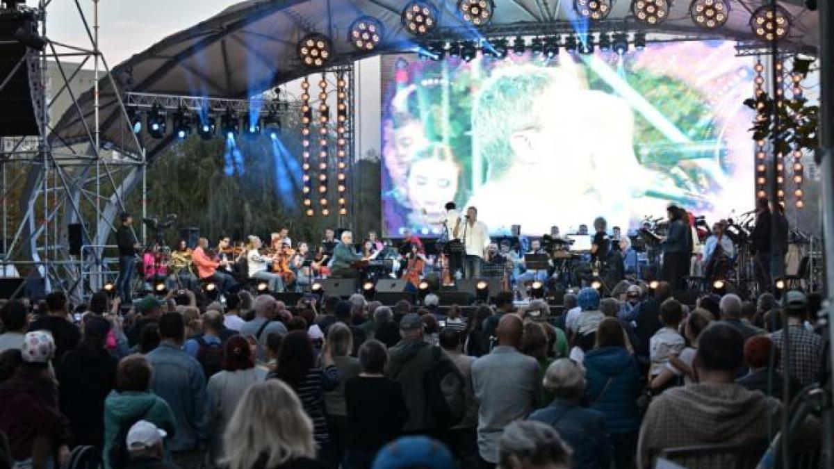 scena-zilele-orasului_39922800