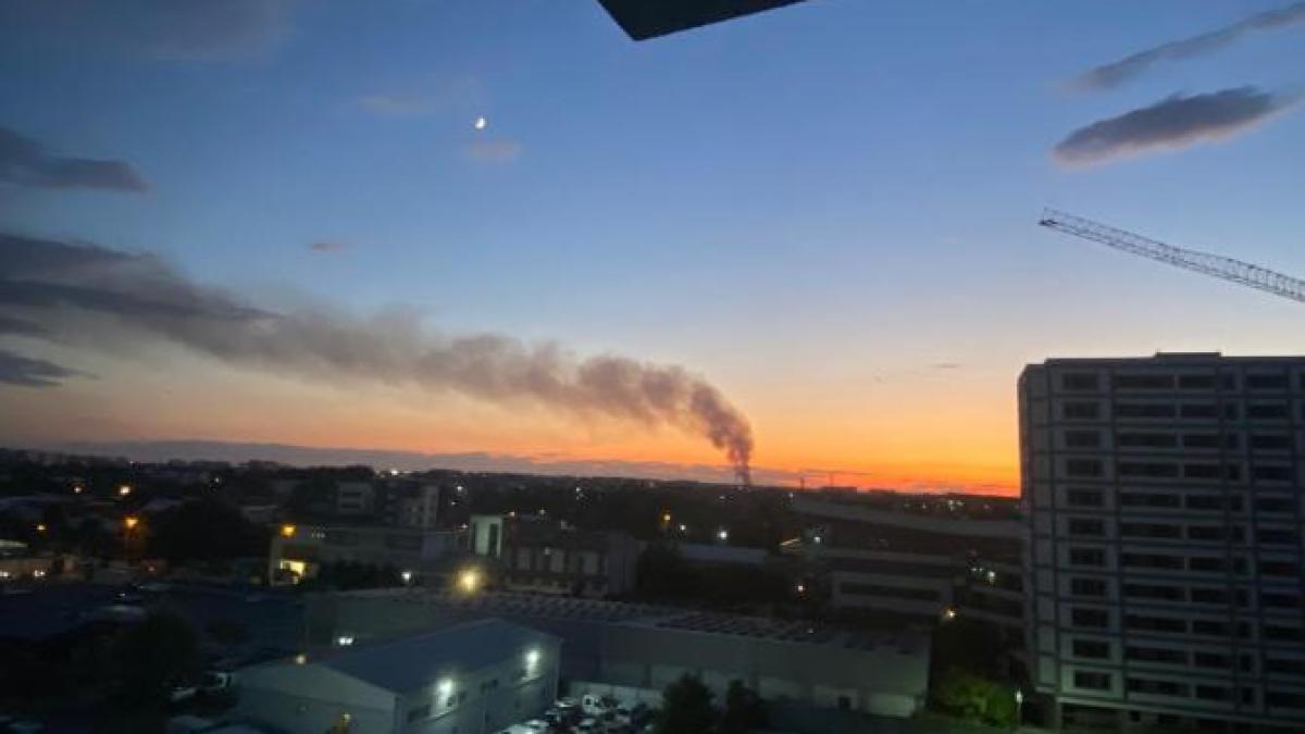 incendiu-depozit_28784100