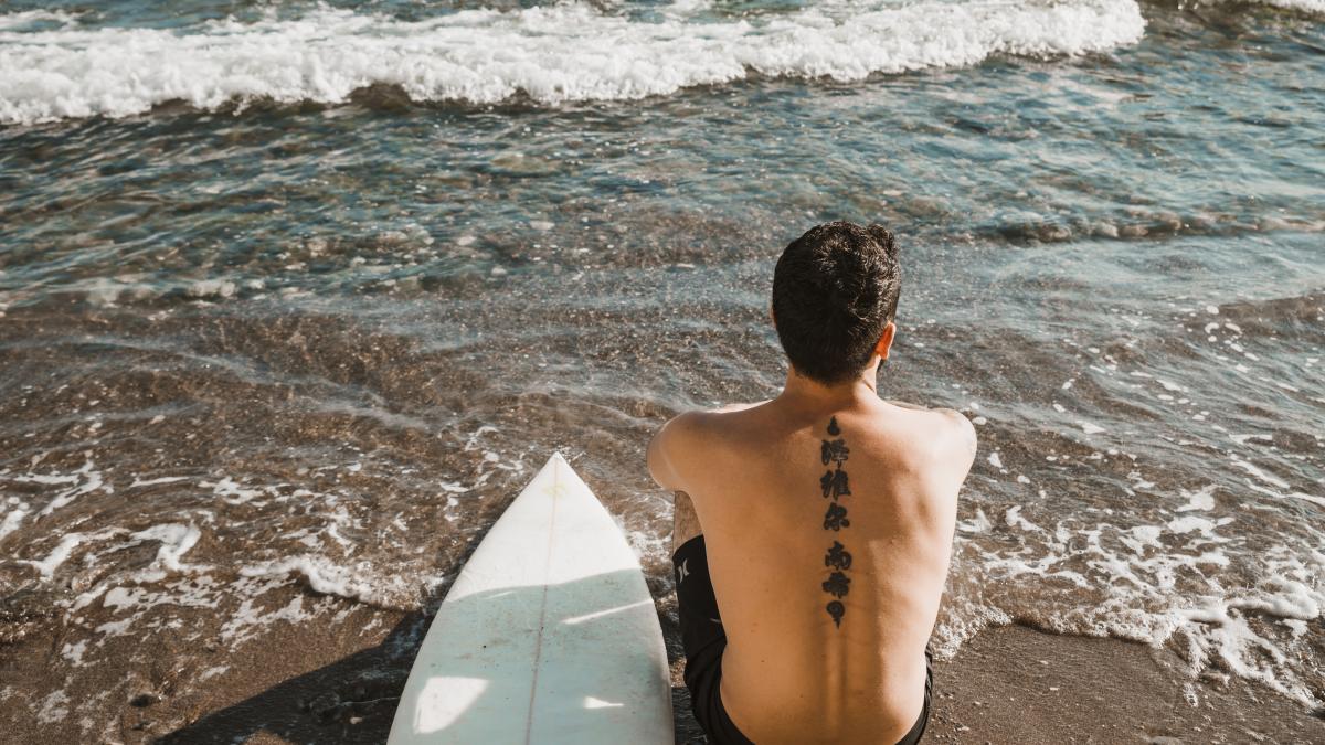 tatuaj-plaja-vara-surf_91011300