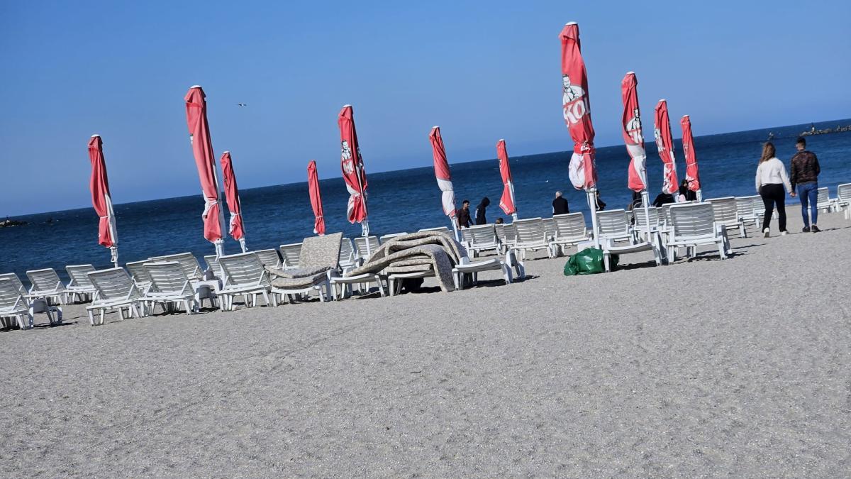 au-venit-pentru-mare-dar-au-votat-pentru-viitor-turistii-din-mamaia-si-vama-veche-mobilizare-neasteptat-de-buna-la-urne-constanta-in-topul-national-al-prezentei-la-vot-2_09341700