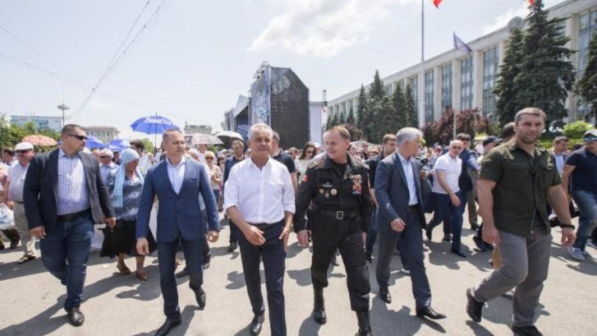 plahotniuc-anunta-ca-revine-in-politica-din-moldova_12958000