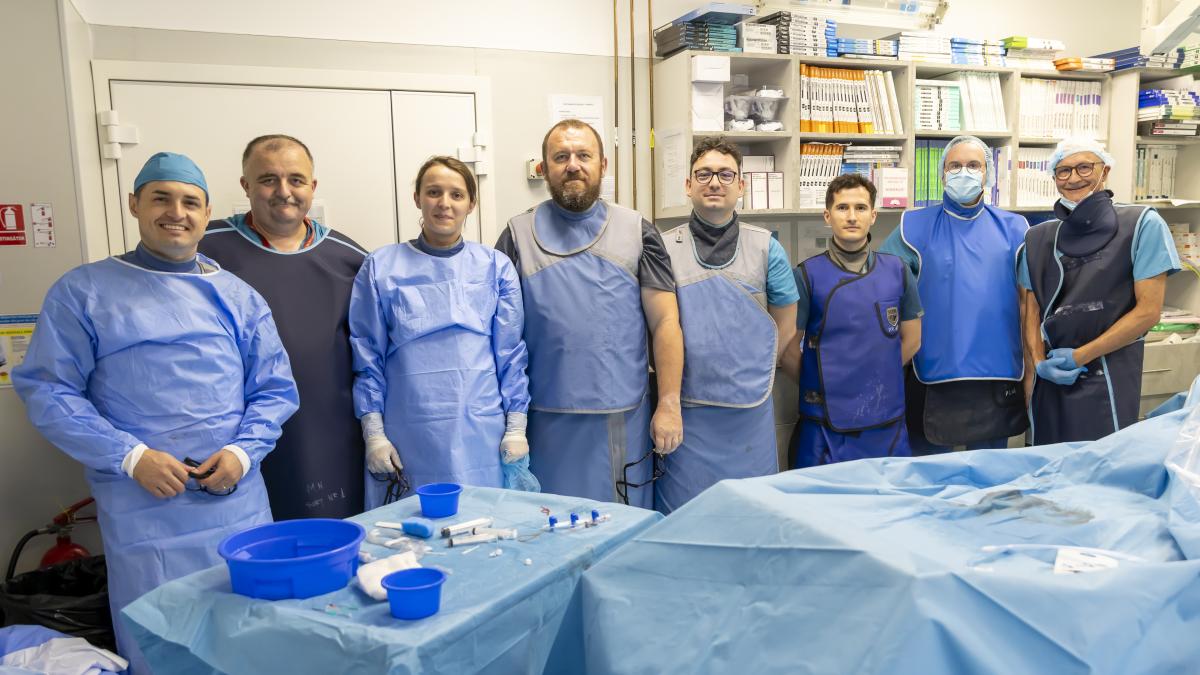 pasi-revolutionari-in-lupta-cu-tumorile-hepatice-spitalul-militar-central-inaugureaza-tratamentul-care-schimba-totul_74237400