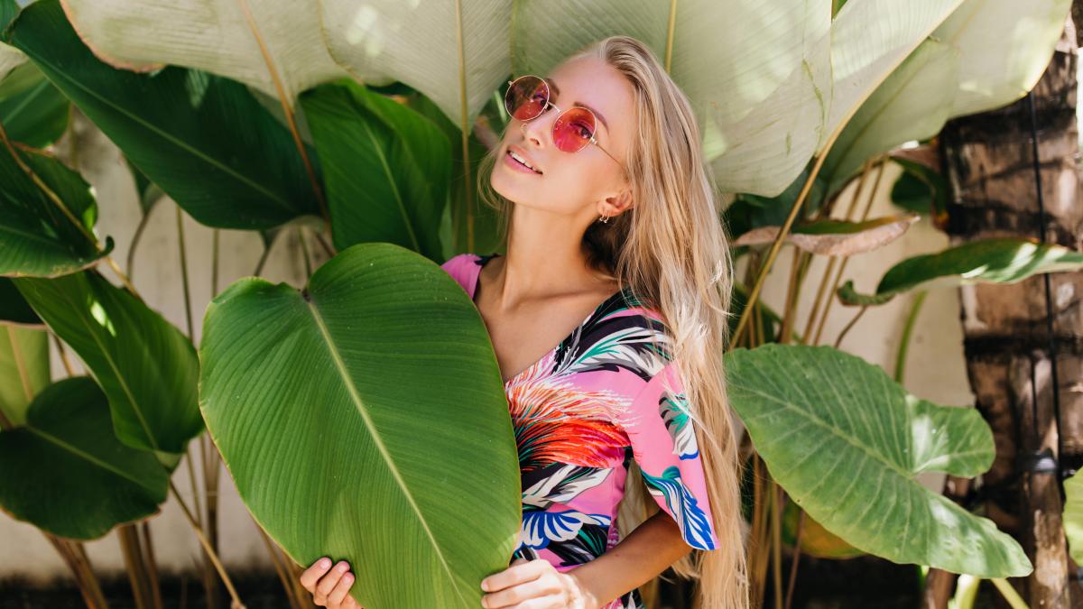 romantic-girl-bright-stylish-attire-enjoying-photoshoot-nature-background_73625300