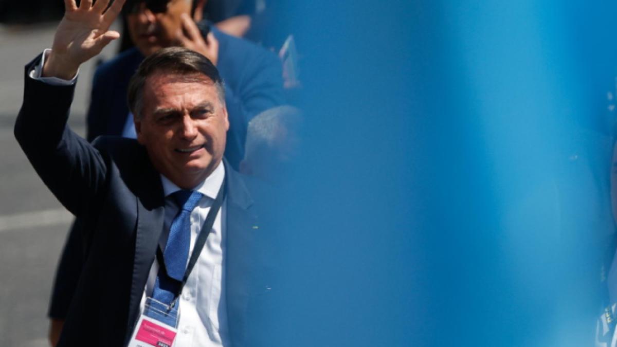 jair-bolsonaro-presedinte-fiu-politie_15903900