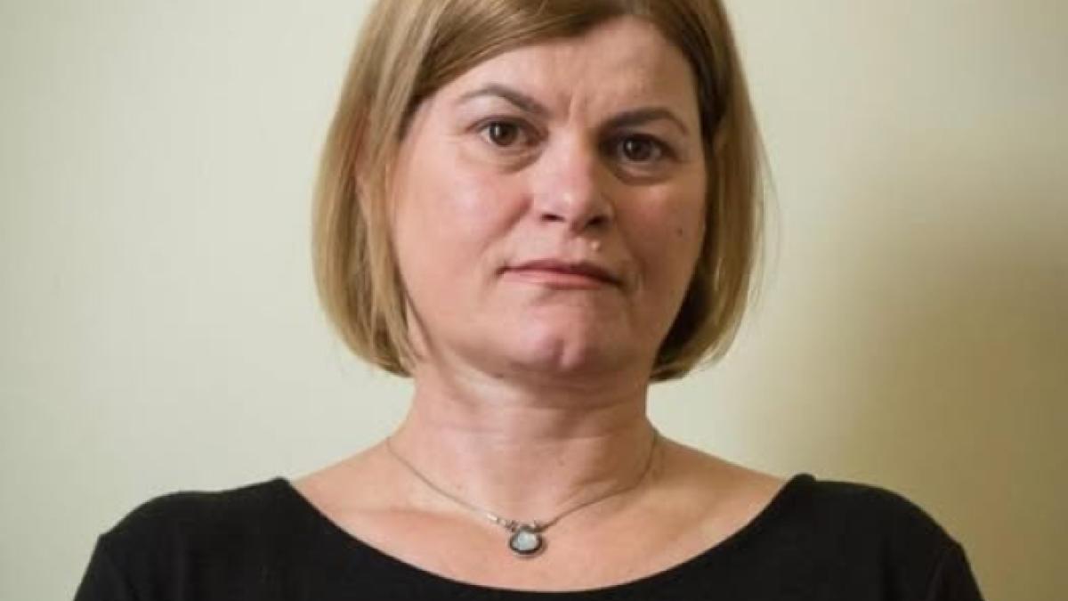 elena-platon_97722500_14133800