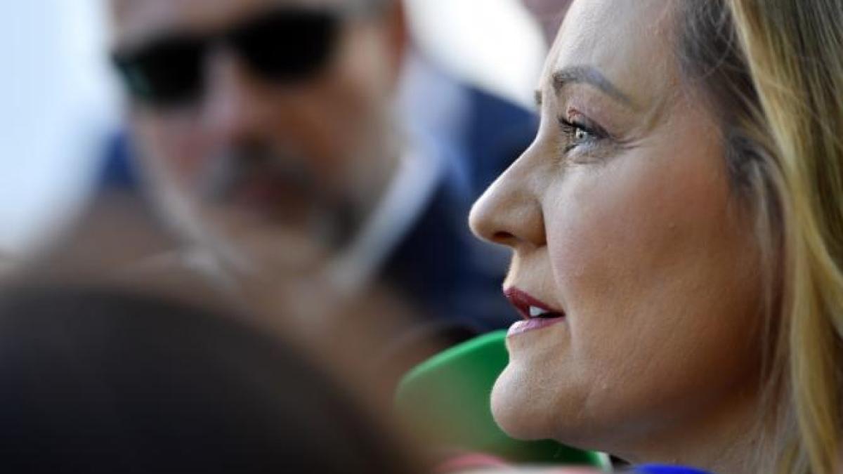 lasconi-sfideaza-conducerea-usr_45083700