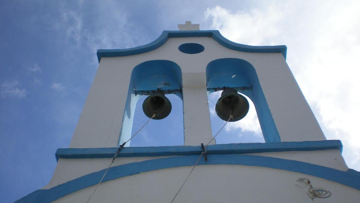 santorini-80366_1280_75784000