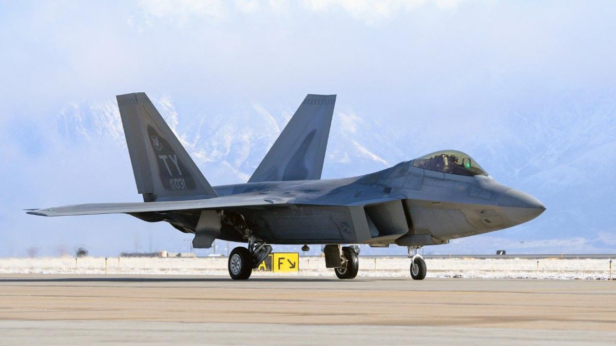 1-514th-fts-f-22-at-hill-afb--utah_march-22--2021_u-s--air-force-photo-by-alex-r--lloyd2-jpg-pc-adaptive-full-medium_04836800_33204400