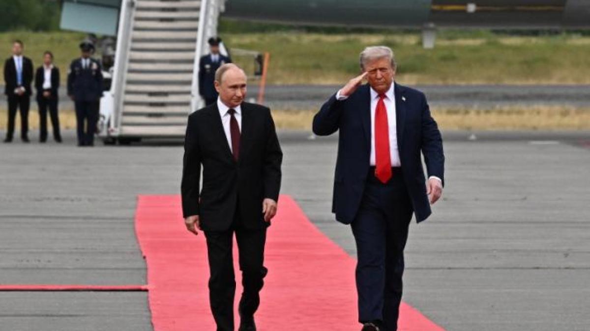 donald-trump-vladimir-putin-alaska-2025-3_28191700
