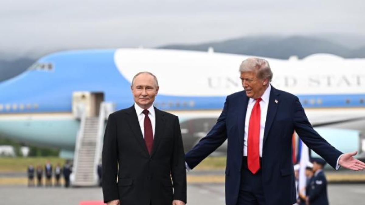 donald-trump-vladimir-putin-alaska-2025-2_07457000