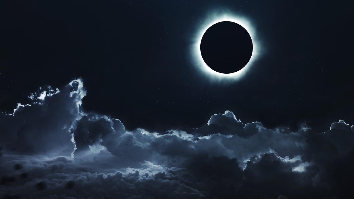 solar-eclipse-dark_93904800