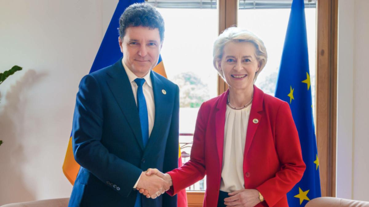 ursula-nicusor_32072800