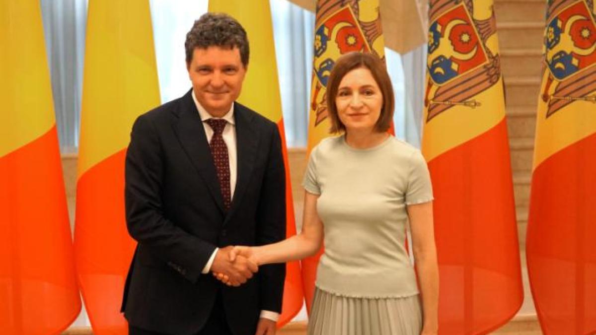 nicusor-dan-maia-sandu_30333500