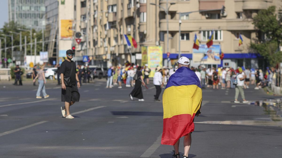 instant_altercatii_protest_suveranisti_005_inquam_photos_octav_ganea_67459600