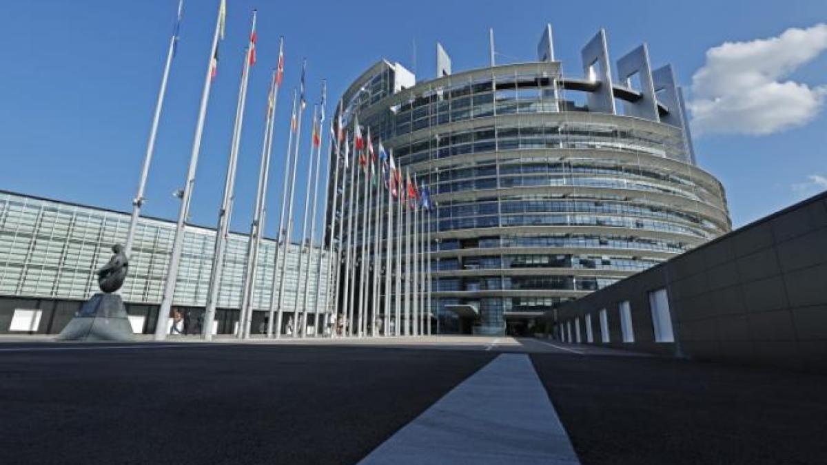 parlament-european-4_49095000