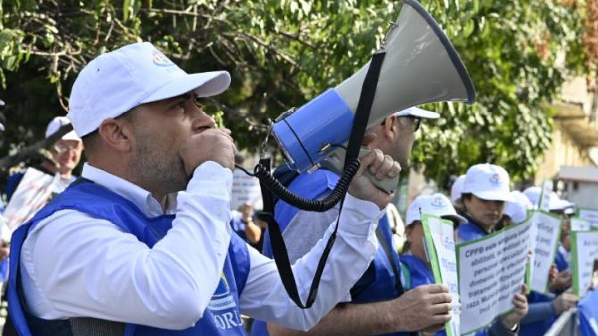 protest-administratia-publica_69107500