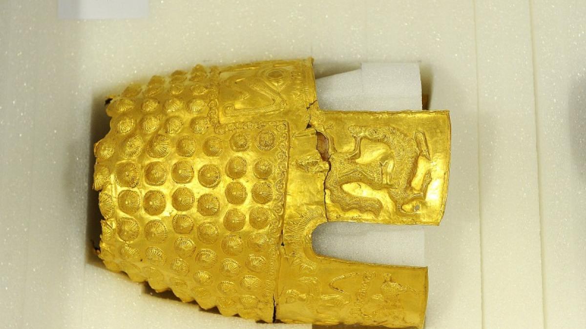 coiful-de-la-cotofenesti_tezaur_86423000_69726700