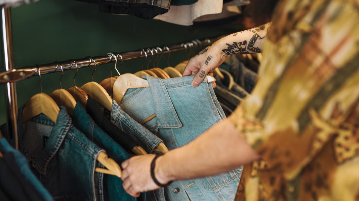 vanatoare-de-articole-vintage-armani-giorgio_53388100