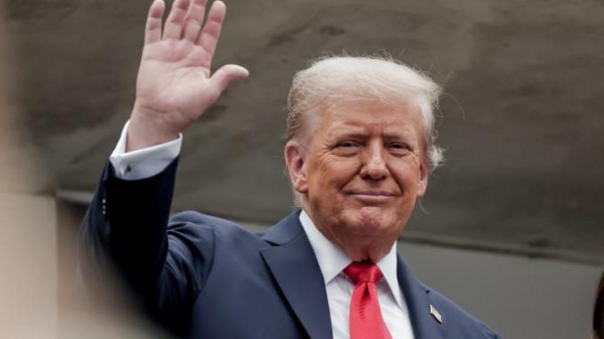 donald-trump-7_99612900