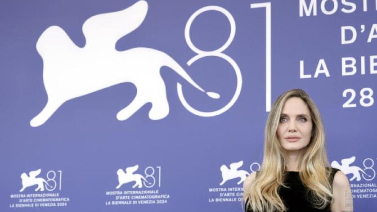 angelina-jolie_47632600