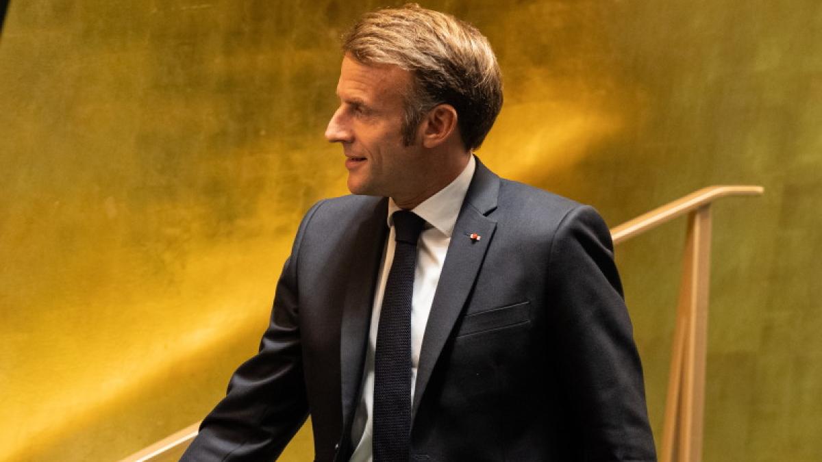 macron umilit de trump