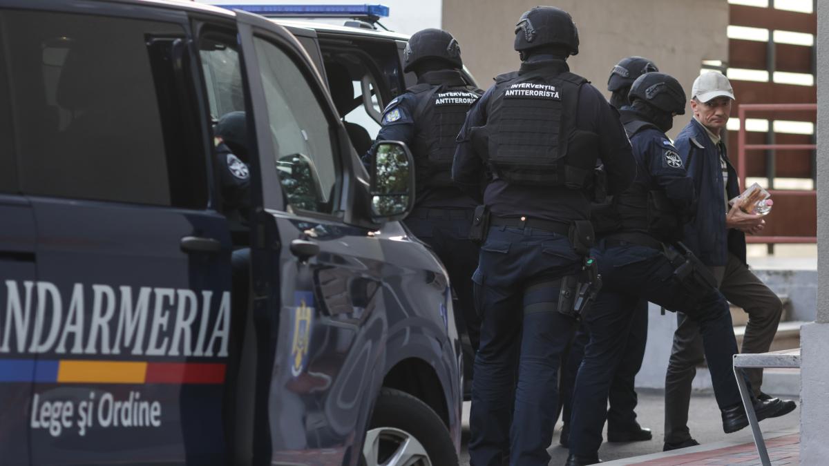 alexandru-balan-inquam-george-calin_38619800