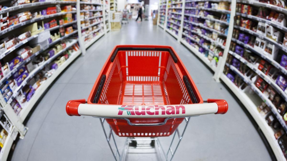 Auchan concedieri tribunal