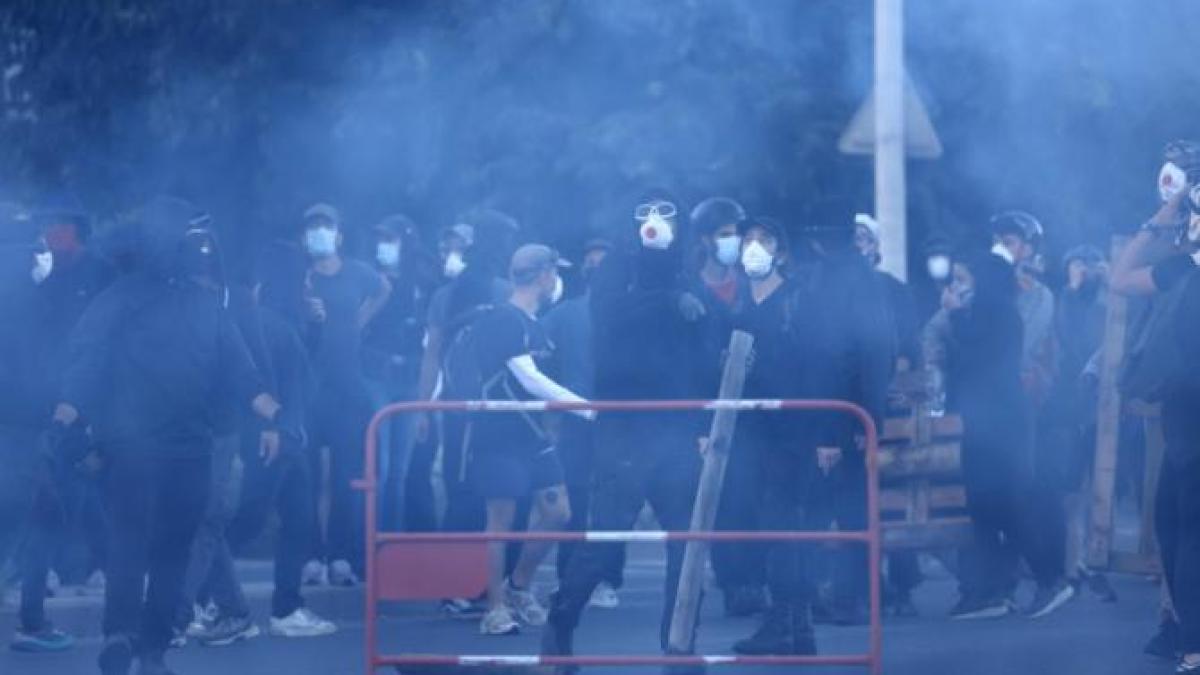 protest-franta-10-septembrie-2025-blocam-totul-haos-manifestatii-macron-demisia-5_71884800