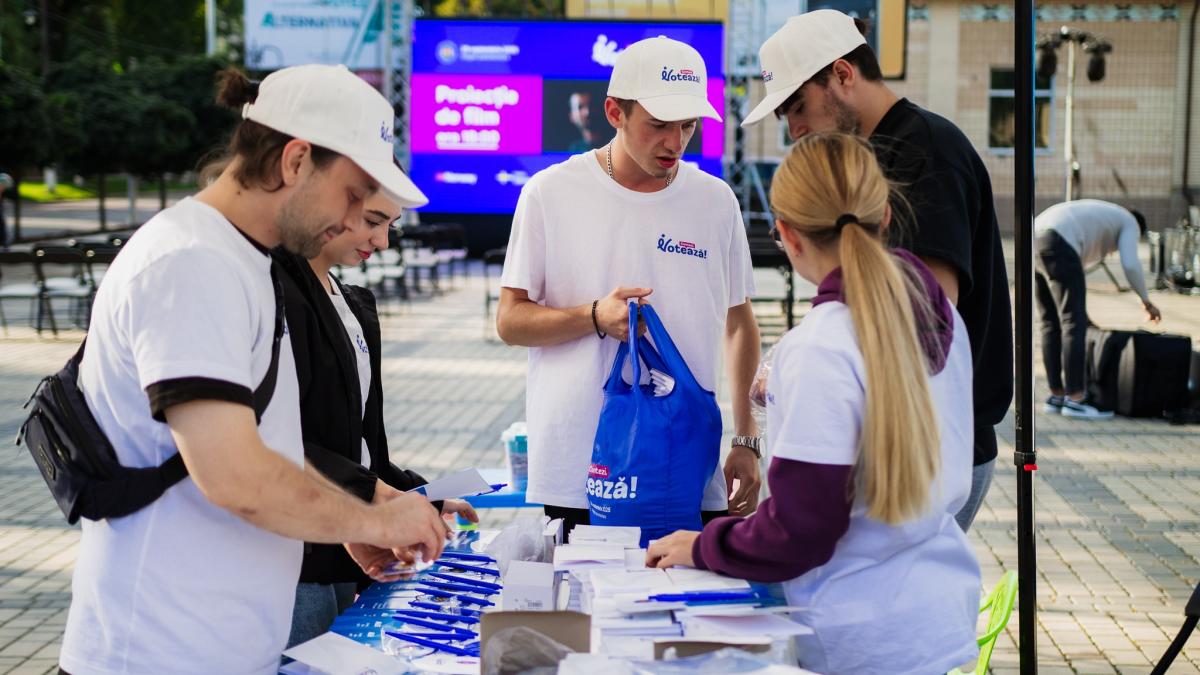 Alegeri parlamentare R. Moldova. Tot ce trebuie să știi: Unde se votează, cum, acte necesare și lista candidaților