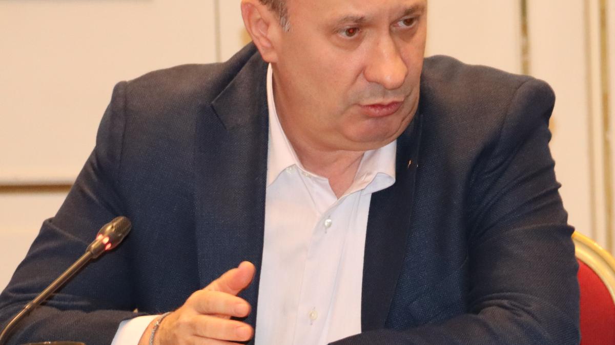 adrian-caprc-ccprc-82ciu_39301400