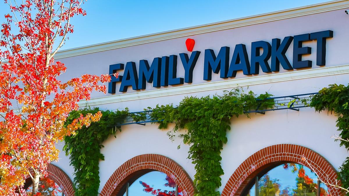 Family Market