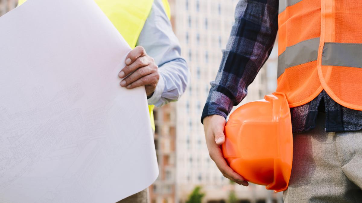 constructor-constructii-santier_52118400