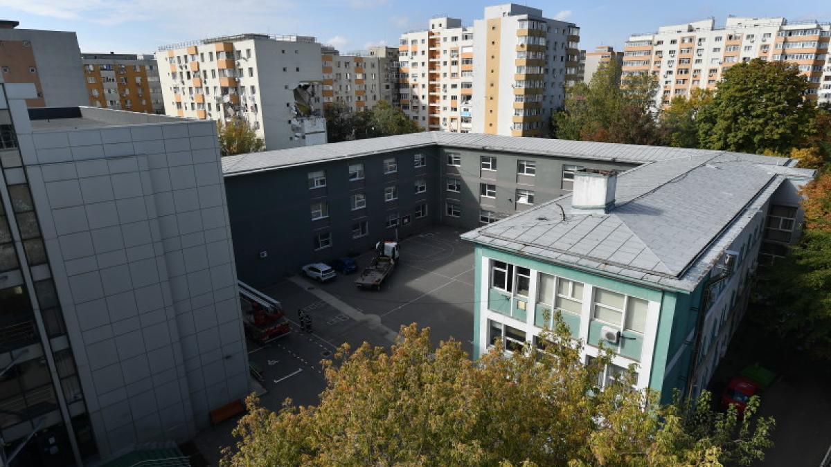 cladire afectata de explozia din Bucuresti, 17 octombrie 2025. Liceul Dimitrie „Bolintineanu”