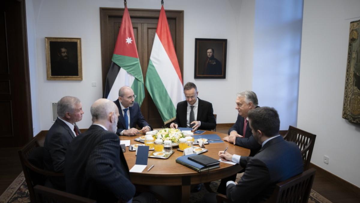 szijjarto si viktor orban