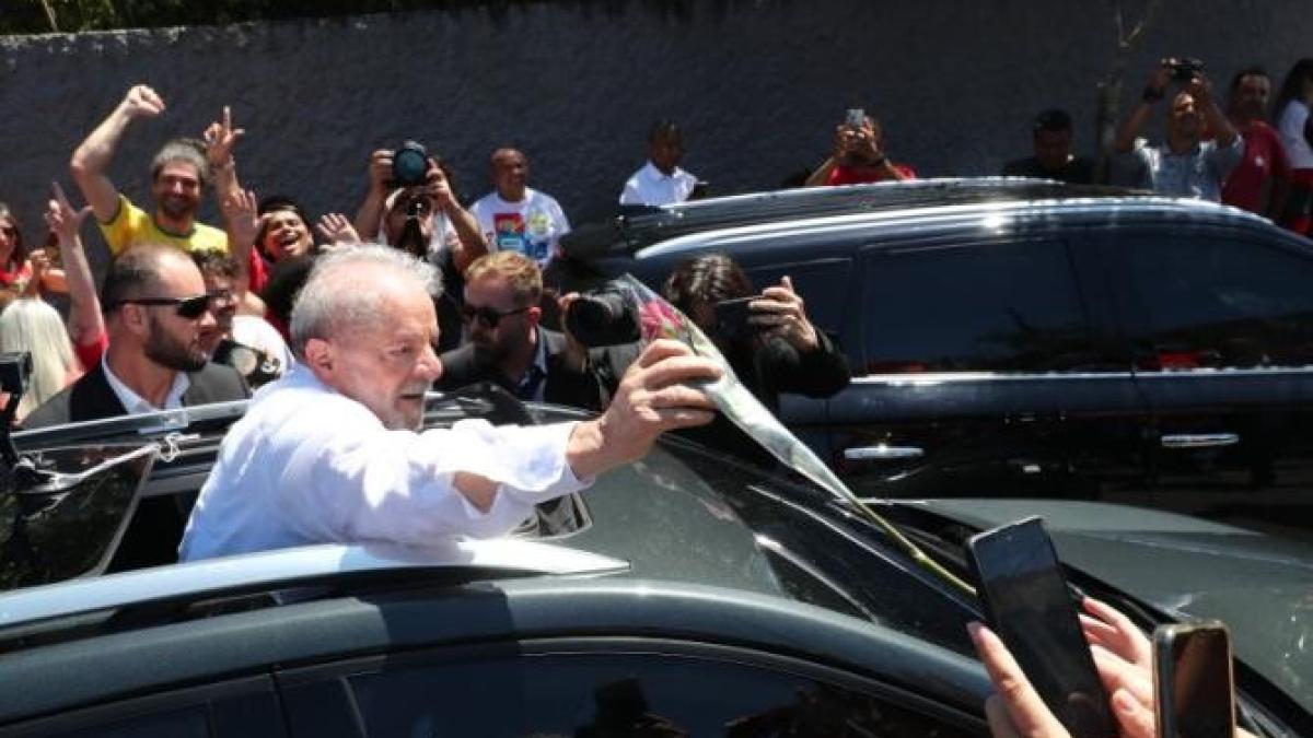 biden-si-putin-l-au-felicitat-pe-lula-da-silva--noul-presedinte-al-braziliei_56670500