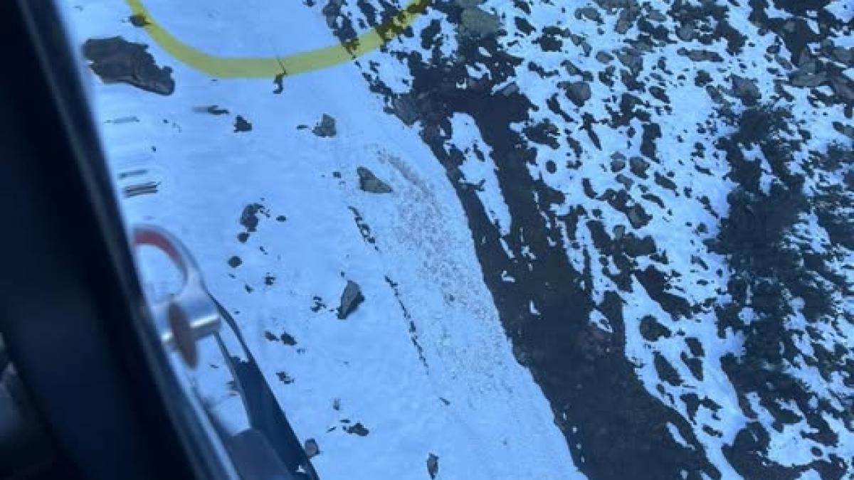 Accident montan grav în Munții Făgăraș. Doi morți și un rănit salvat de SMURD Au căzut câteva sute de metri